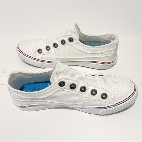 BLOWFISH Women’s White Buzz Canvas Sneakers - New in box - NWT - Picture 5 of 16